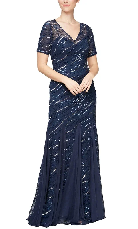 Alex Evenings 8496804 - Short Sleeve Sequin Evening Gown